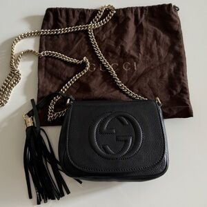 Gucci Black Leather Crossbody Bag with Gold Chain